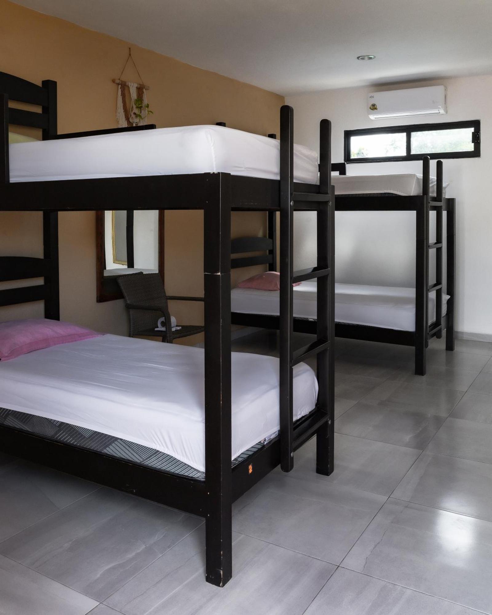 Hostal Tunich Naj & Hotel Valladolid  Esterno foto