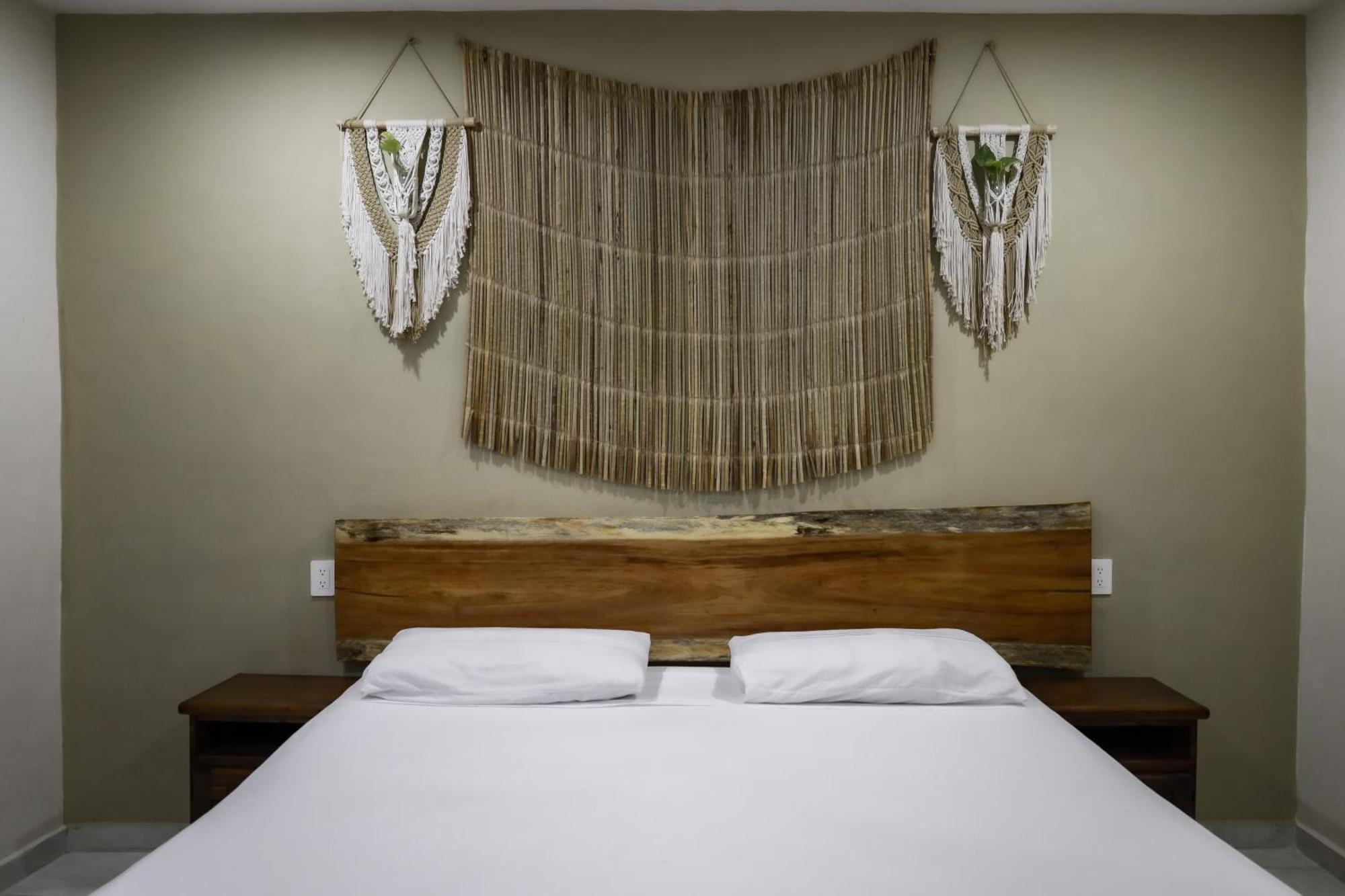 Hostal Tunich Naj & Hotel Valladolid  Esterno foto