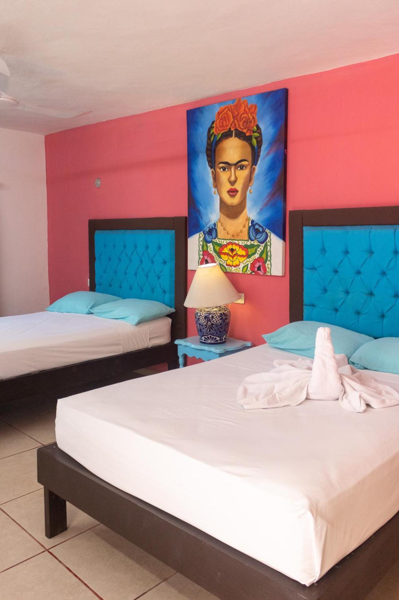 Hostal Tunich Naj & Hotel Valladolid  Esterno foto