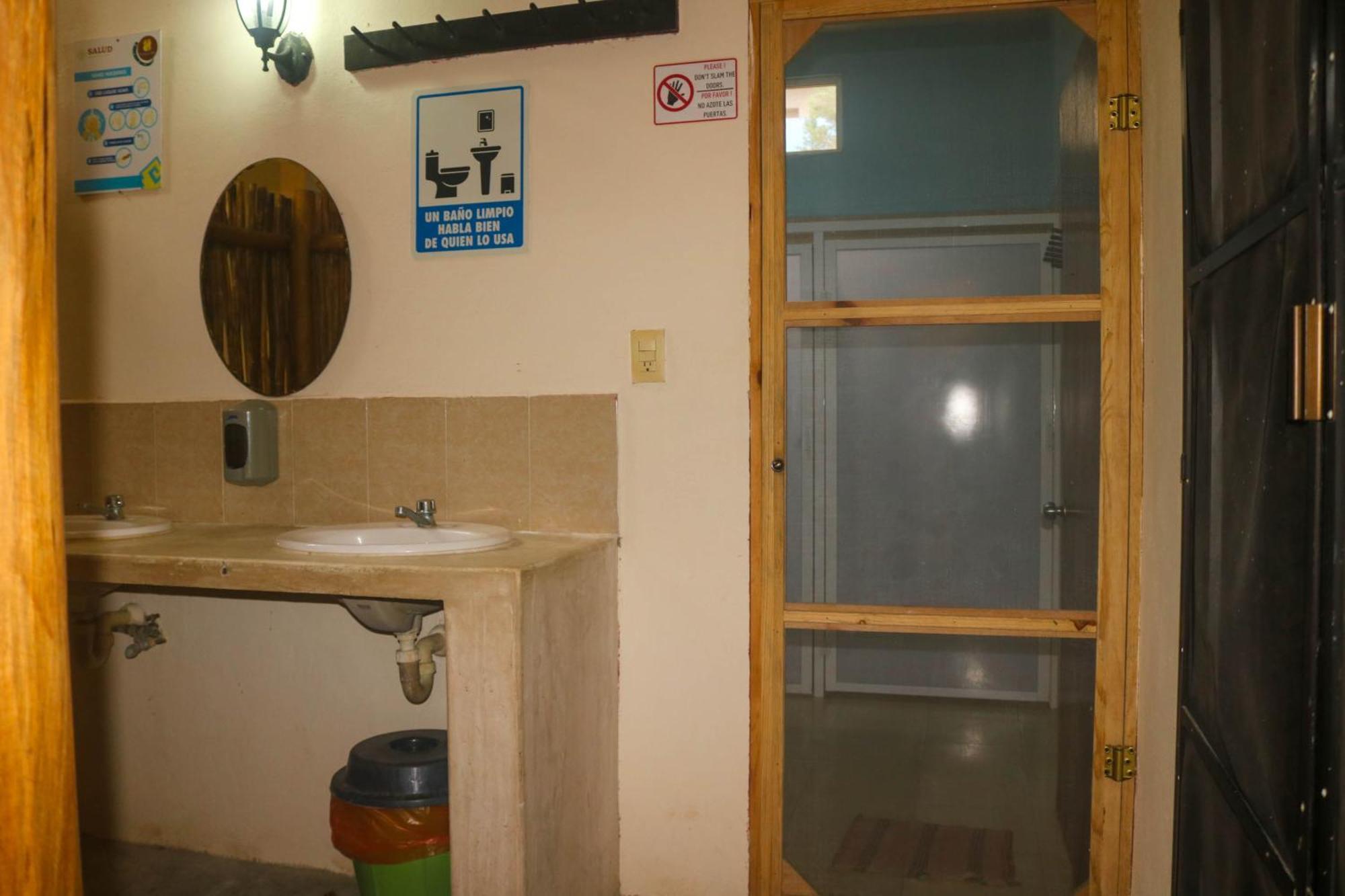 Hostal Tunich Naj & Hotel Valladolid  Camera foto